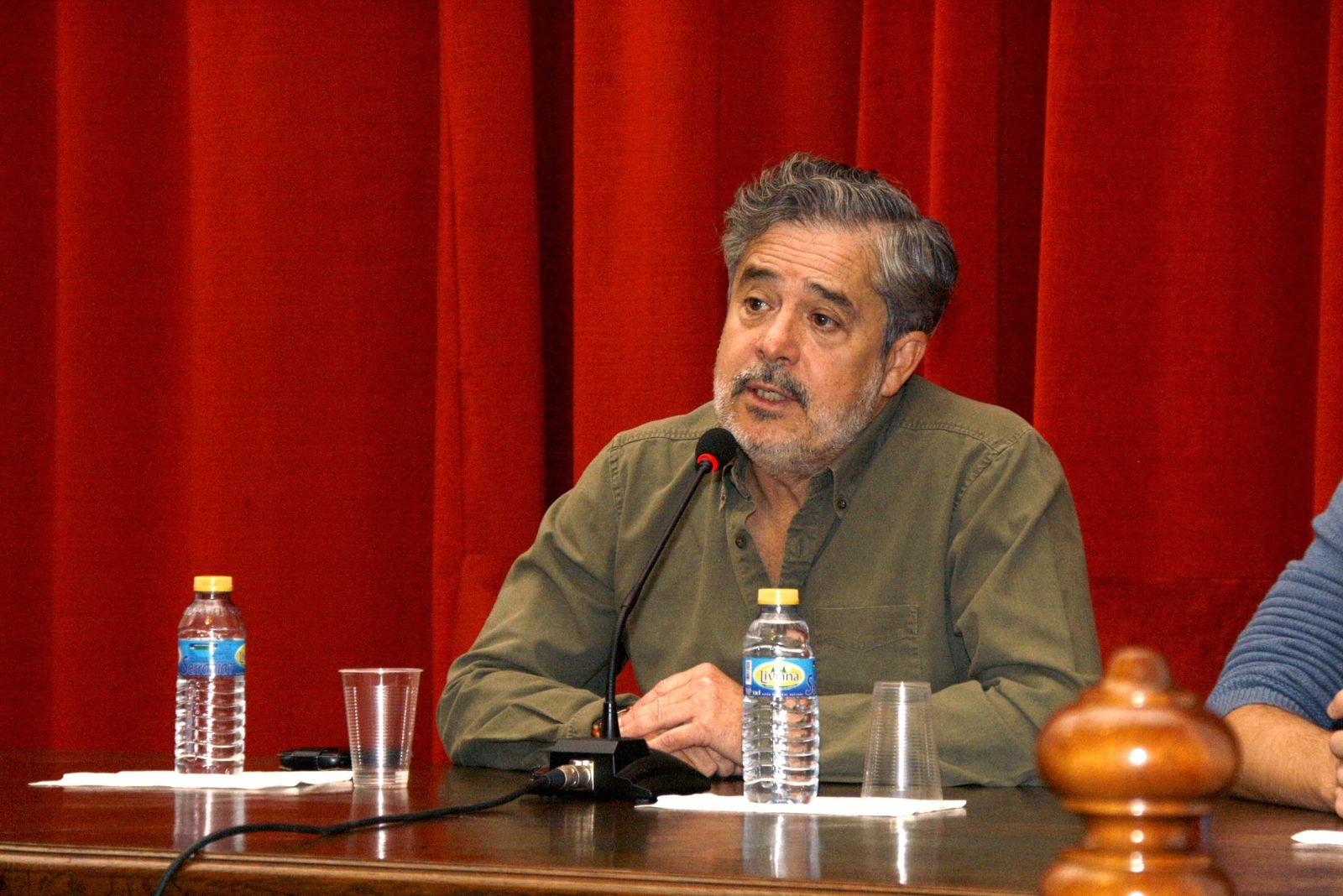 Carlos Iglesias, durante una conferencia.