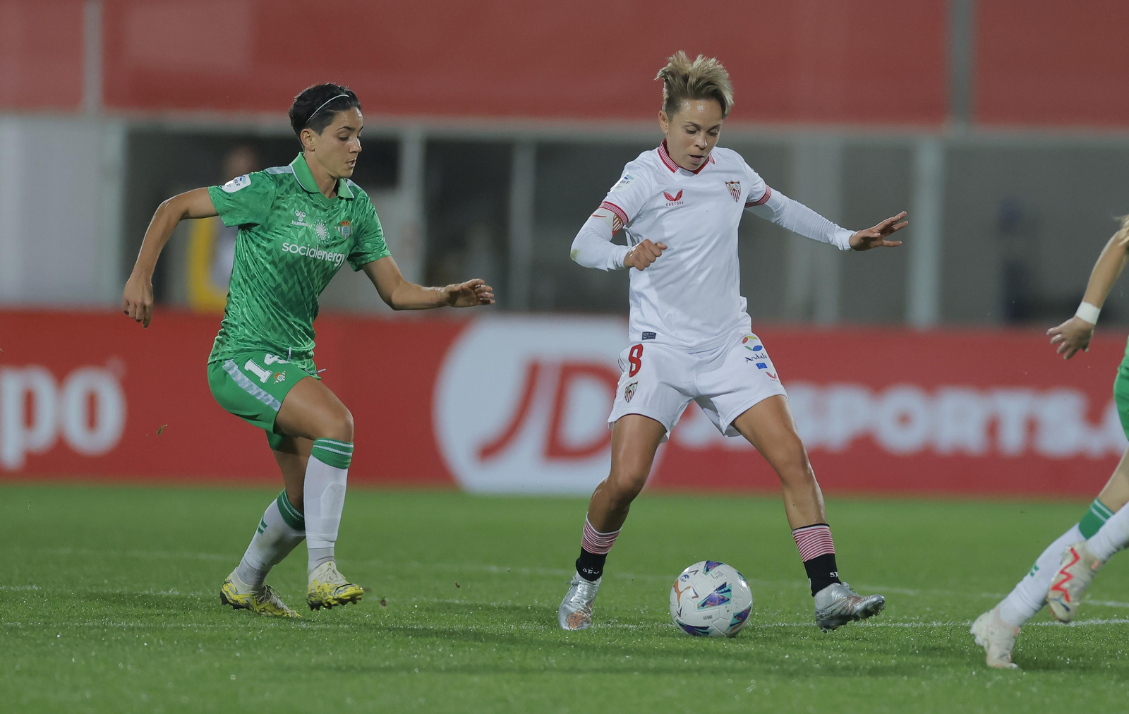 Las fotos del Sevilla-Betis féminas