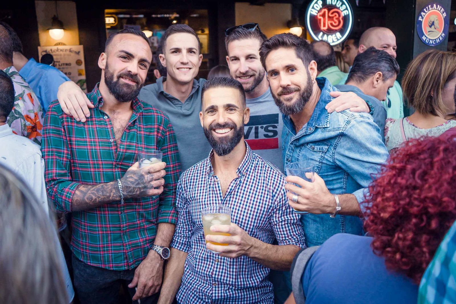 Búscate en el OktoberFest de Plaza Canterbury del sábado 8