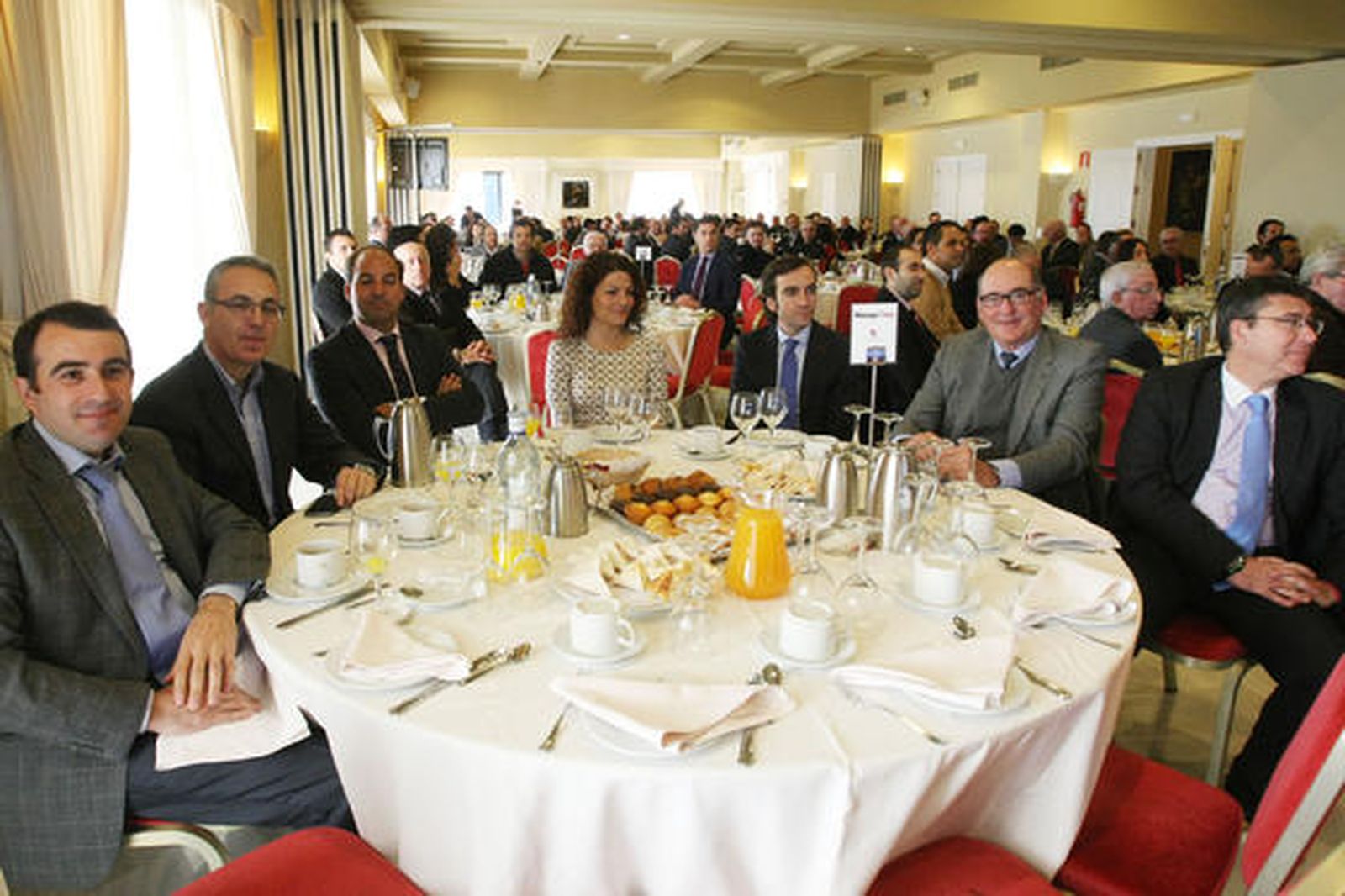 José Ignacio Godino, Juan Lozano, Guillermo Díaz, Vanesa Flores, Felipe Díaz, Luis Modet y Guillermo Tell.


Foto: Paco Guerrero