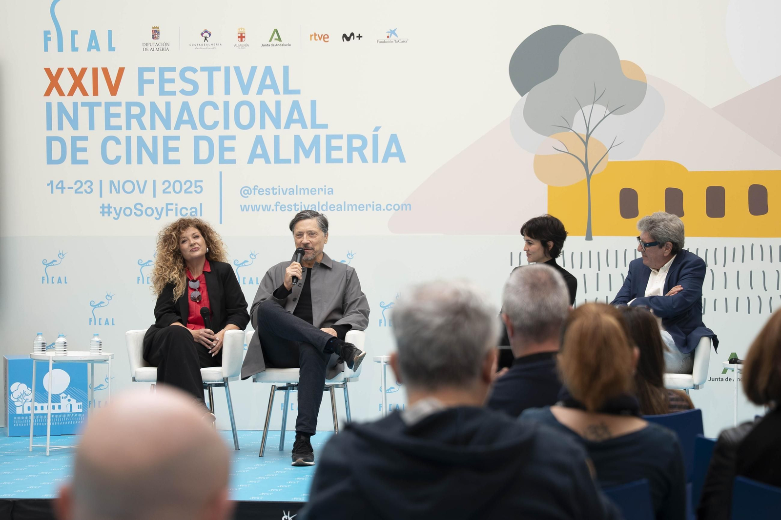 Así ha sido la presentación de la película 'Papeles', en imágenes