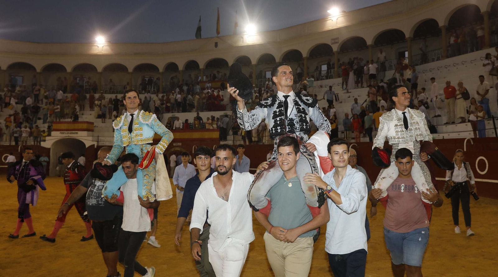 Las fotos de la corrida de toros de David Galván, Daniel Luque y Joaquín Galdós en San Roque