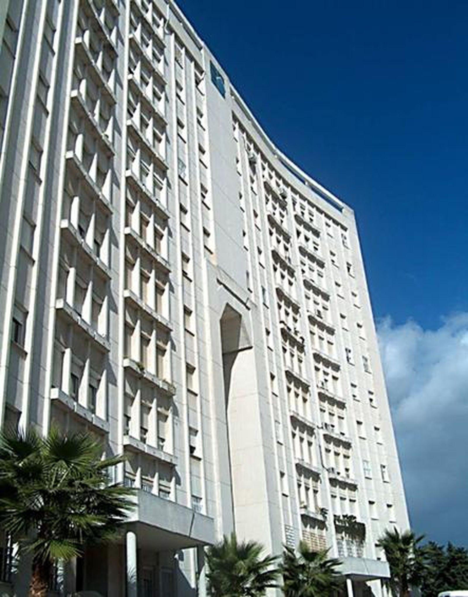 Edificio Atenea, el mejor bloque residencial de la comarca