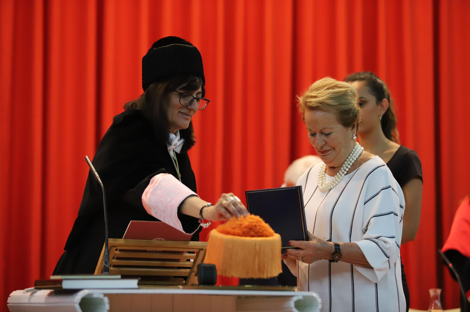 Imágenes de la investidura póstuma de García Palacios como doctor Honoris Causa