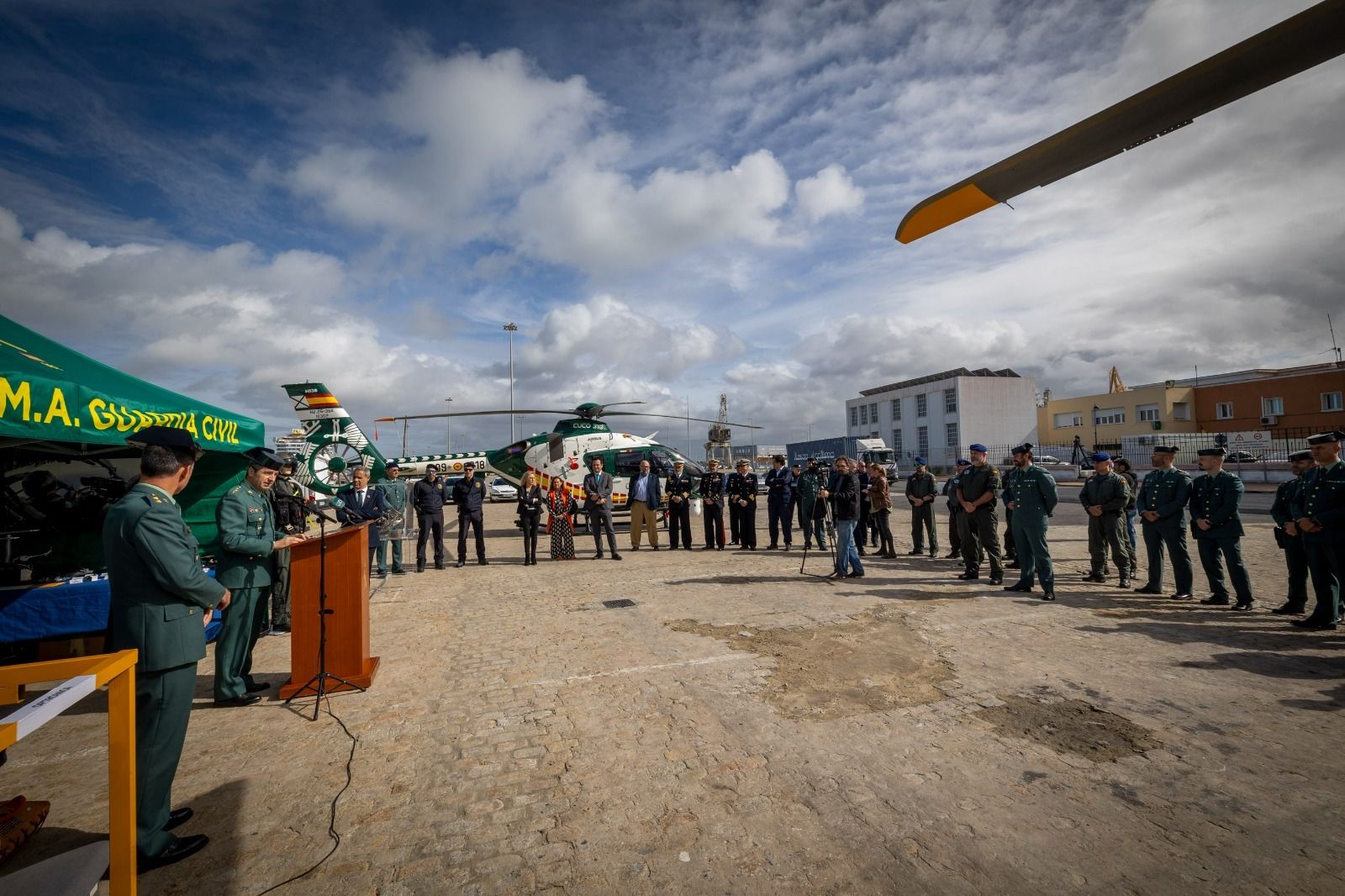 La Guardia Civil celebra en Cádiz el 50 aniversario de su Unidad Aérea