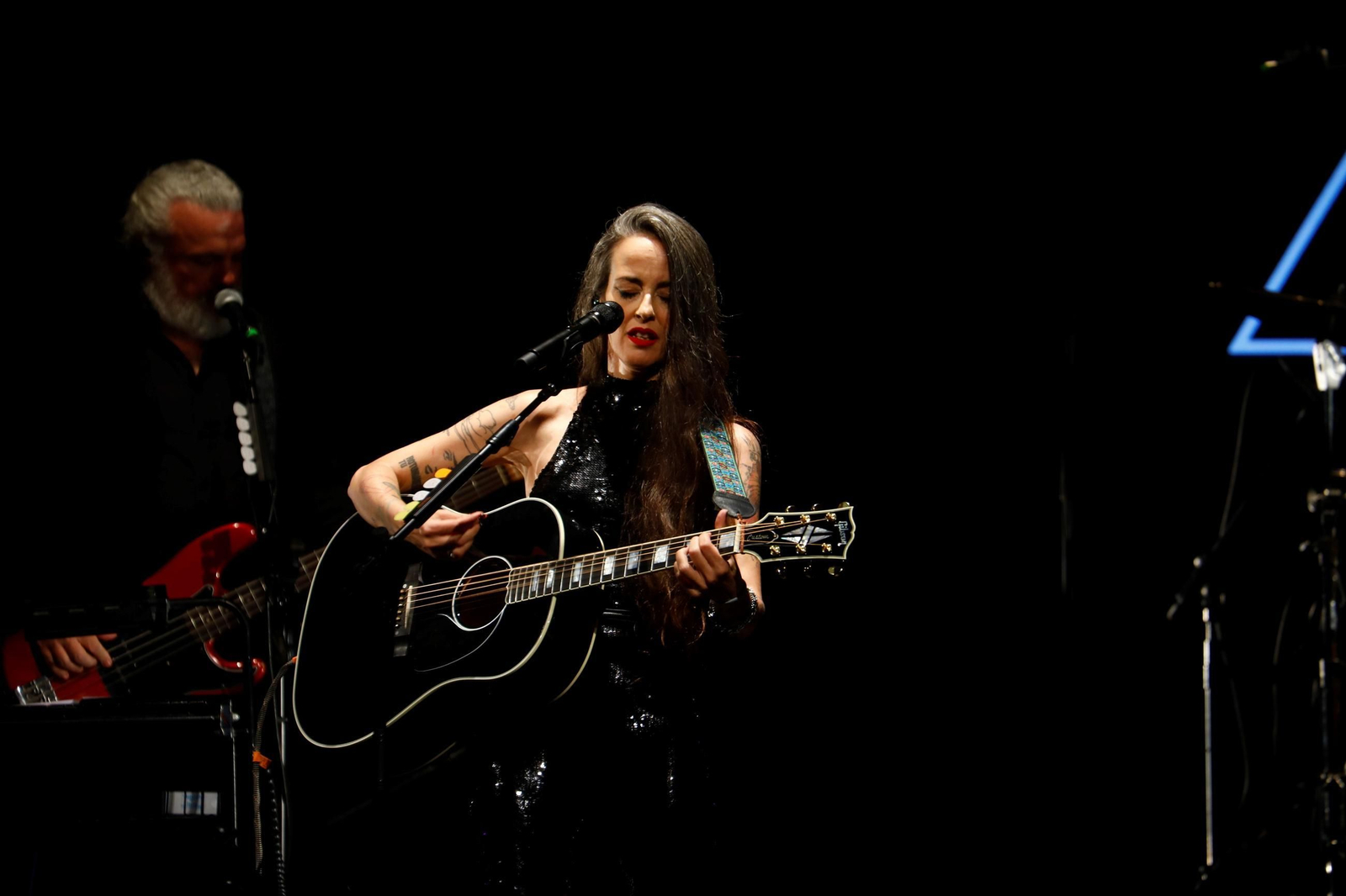 Las mejores imágenes del concierto de Vega en el Festival de la Guitarra de Córdoba