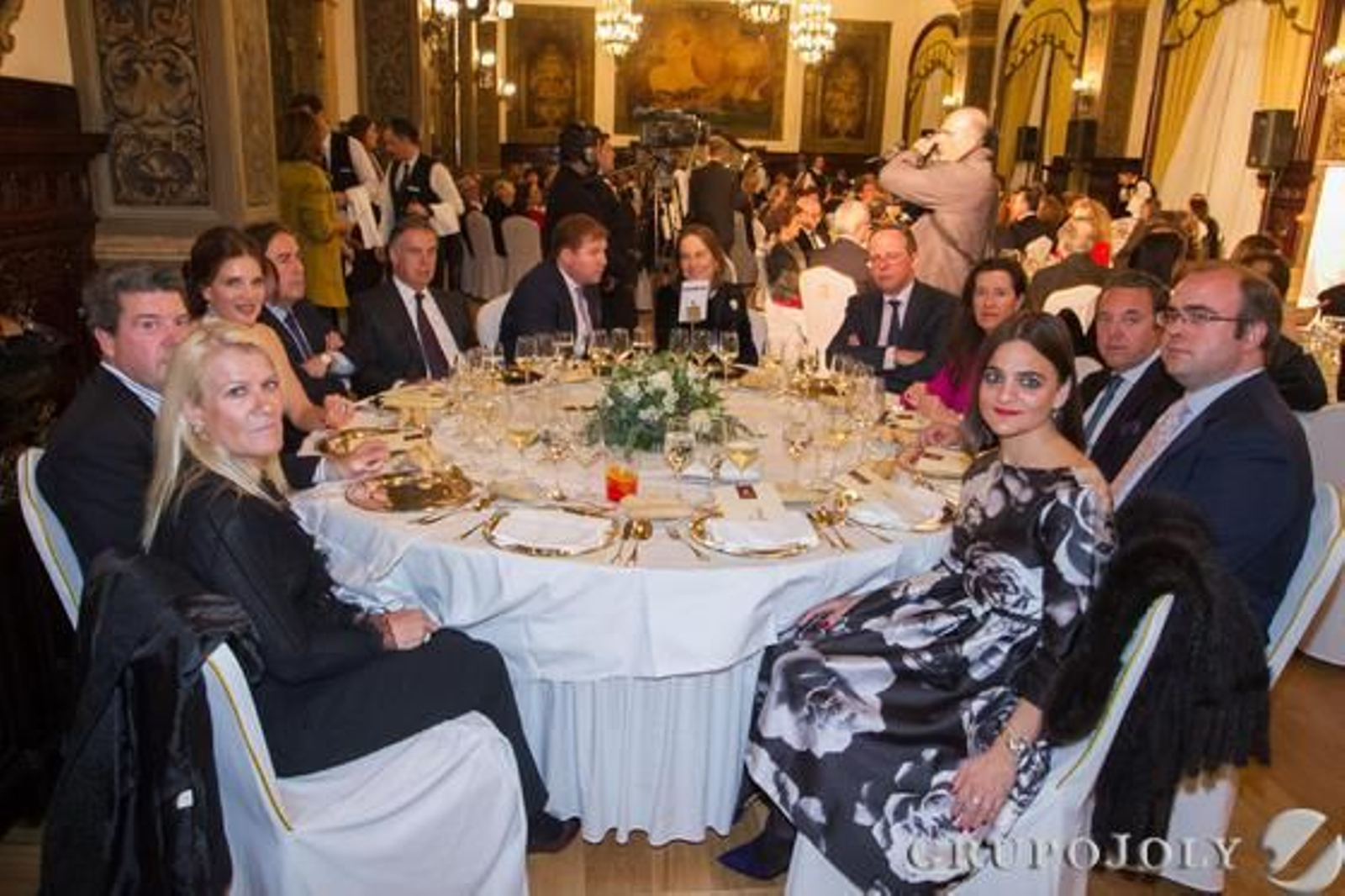 Mari Cruz Ruiz, Jesús García, Victoria Herrera, Ricardo Pumar, Antonio Ojeda, Javier Moya, Blanca Escuin de Leyva, Felipe Granados, Ada Bernal, José Antonio García de Tejada, Carlos Navarro, Amalia Cardenete.