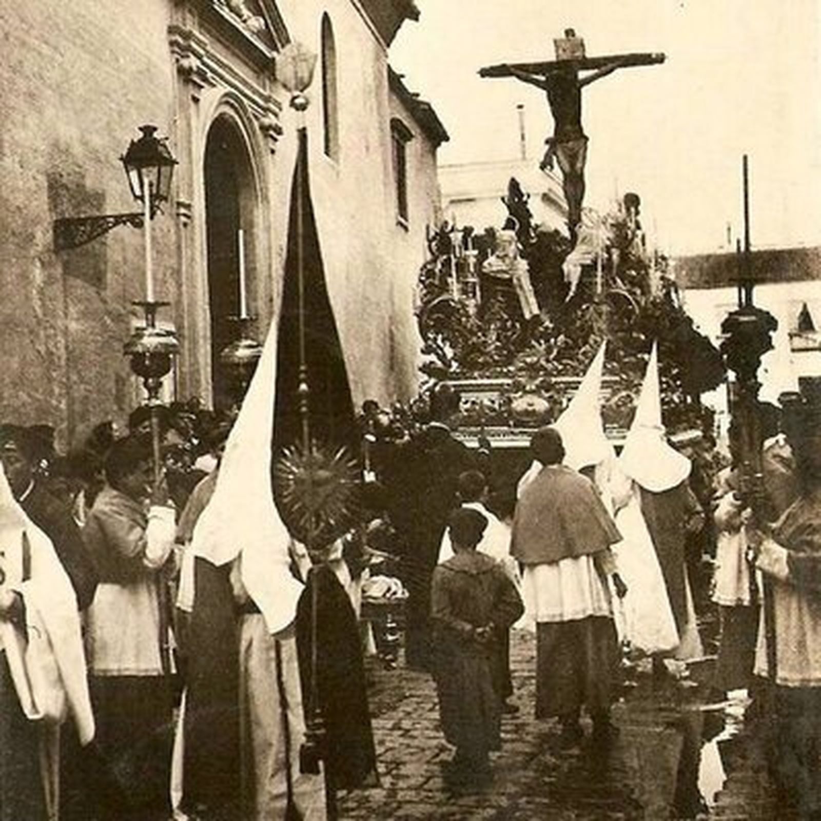 Salida de las Siete Palabras una tarde de Miércoles Santo