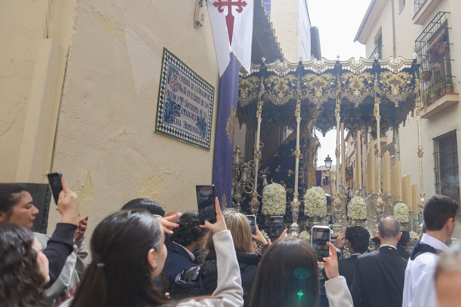 Así vivió Granada la salida de la Hermandad del Huerto 2025