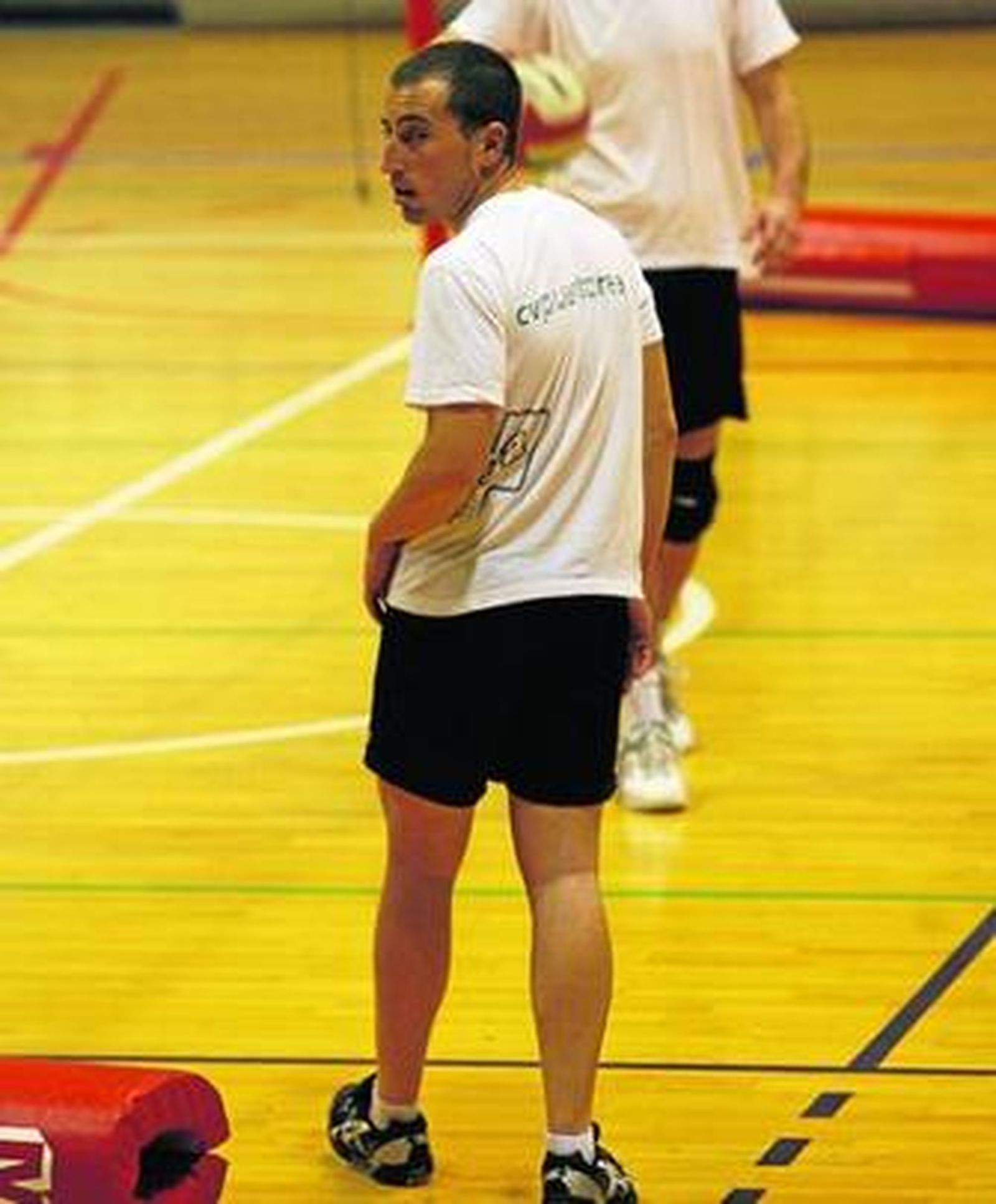 Jose, de los menos habituales, quizás cuente con minutos.