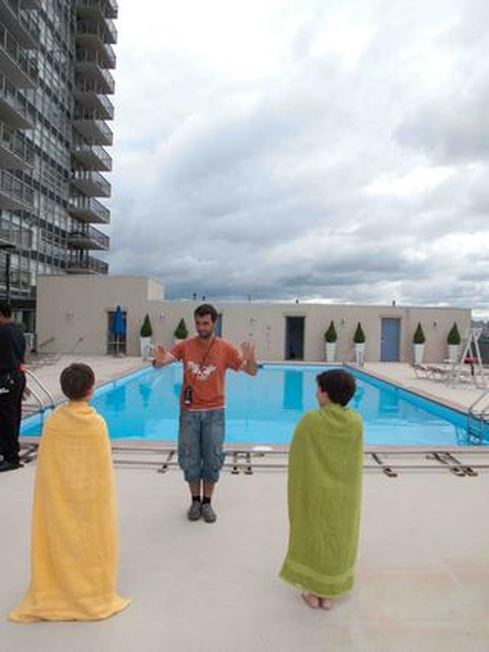 Imágenes del rodaje de 'Voltereta'en New Jersey, con vista al 'Skyline' de Manhattan. / J.D.
