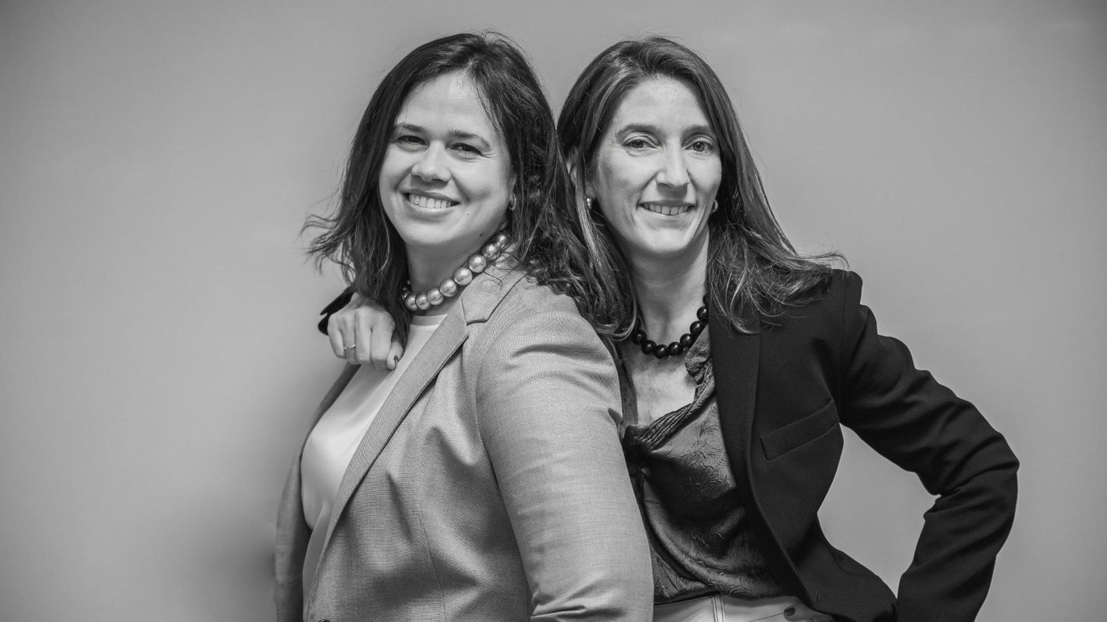 Las abogadas Guadalupe Pérez de Vargas Giner y Teresa Budiño Benítez.