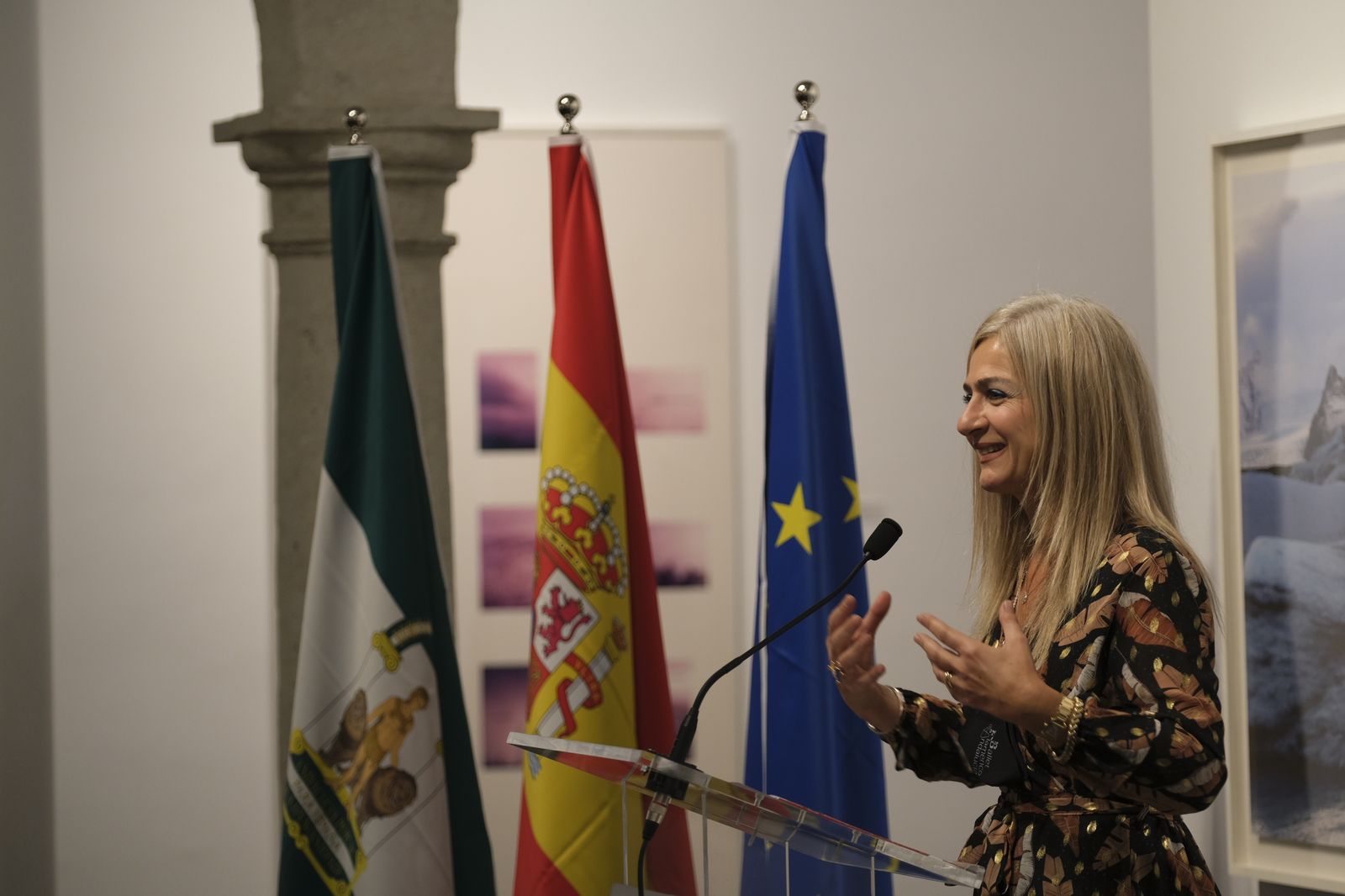 Fotogalería visita Consejera Cultura al CAF