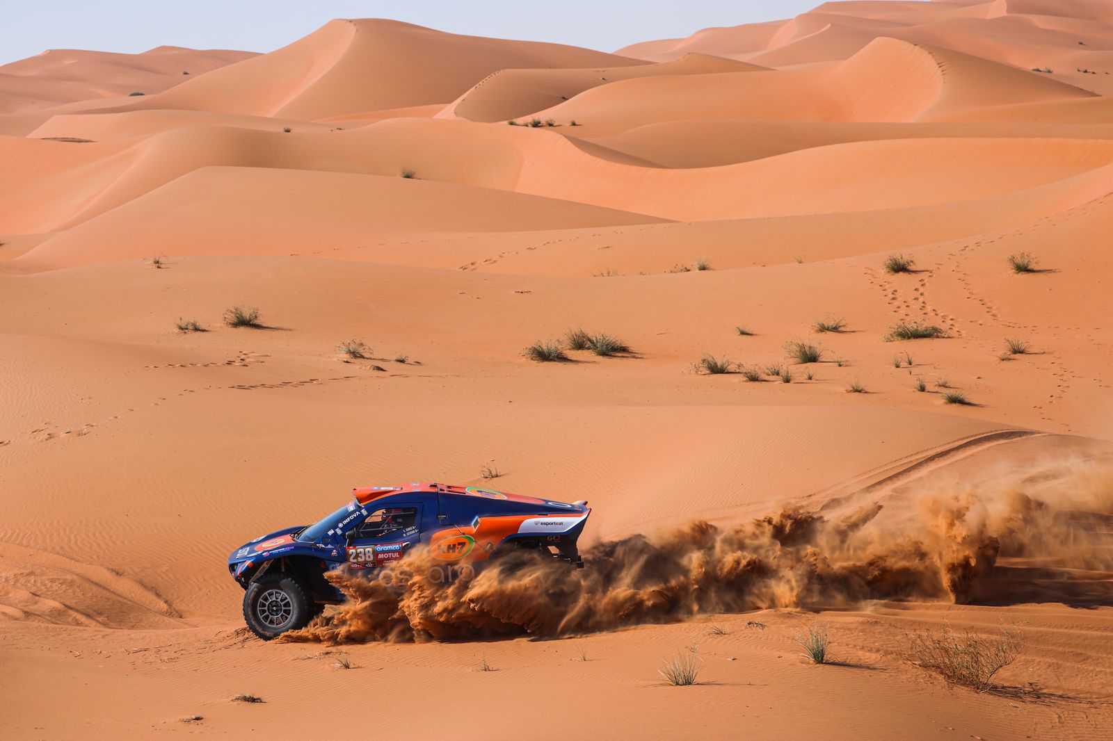 Las mejores fotos del Dakar por las dunas
