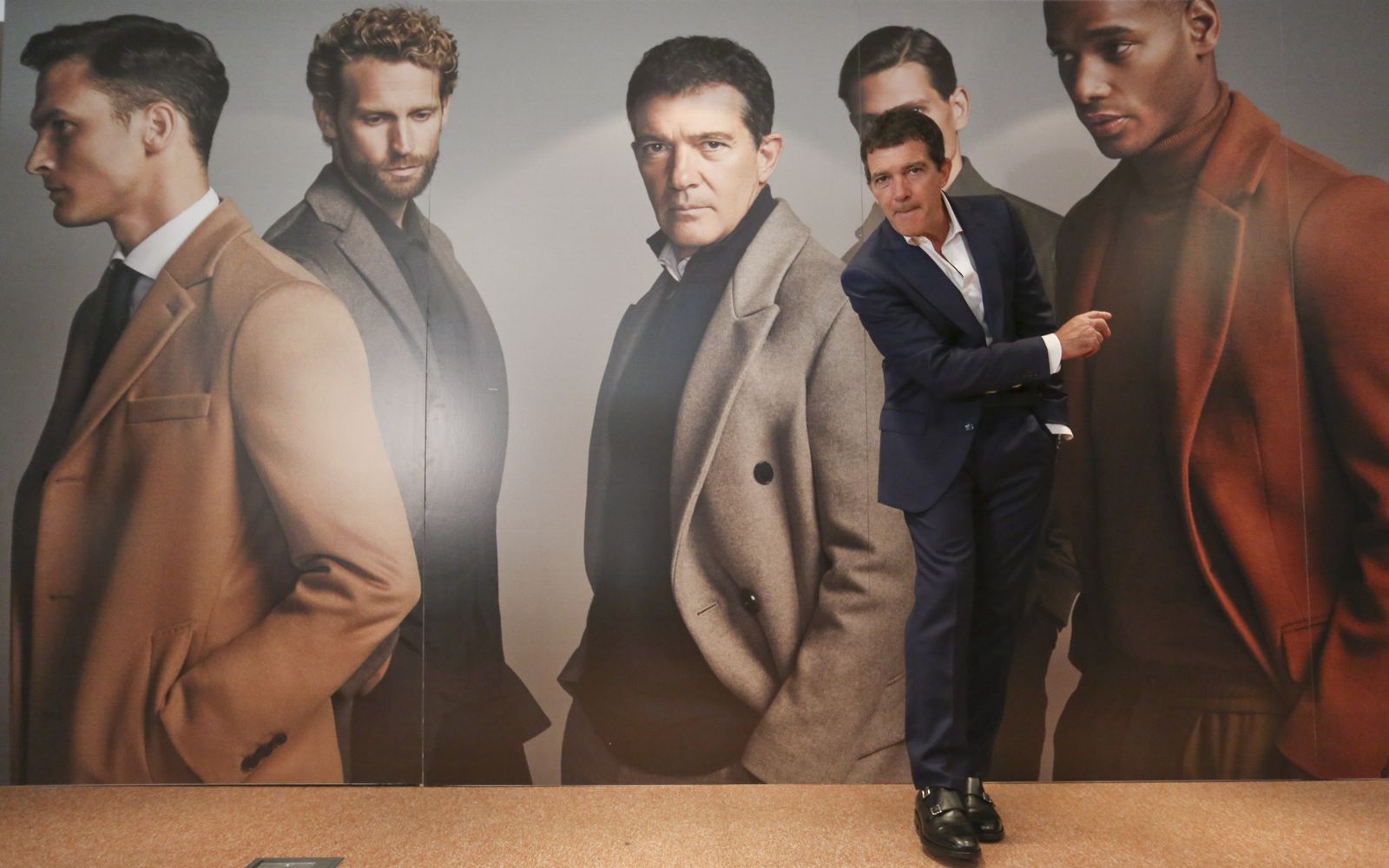 Las fotos de Antonio Banderas en la nueva campaña de moda de El Corte Inglés