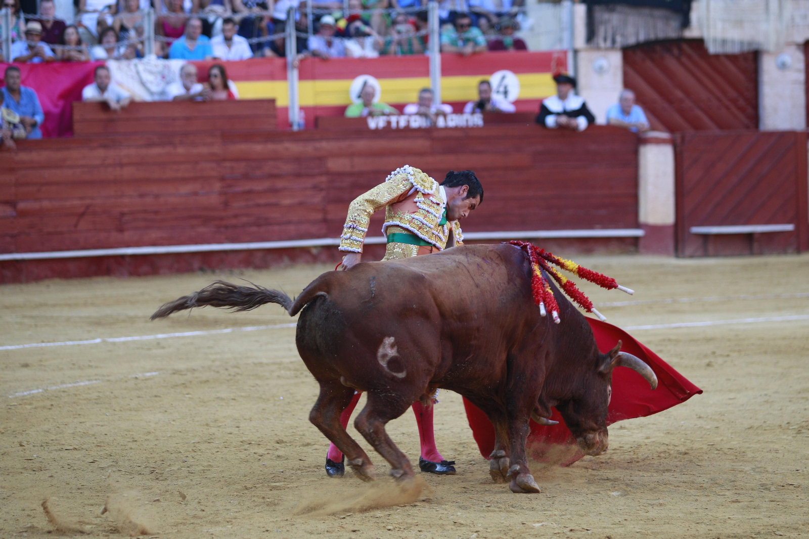 Triunfo del diestro Emilio de Justo en la Corrida de Toros de la Feria de Almería 2023