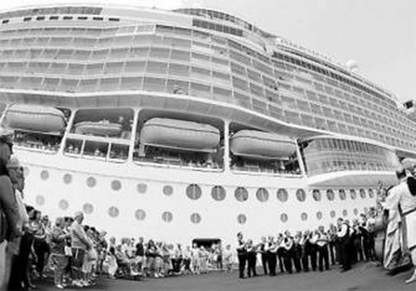 Atraque del crucero 'Independence of the seas', la pasada semana.