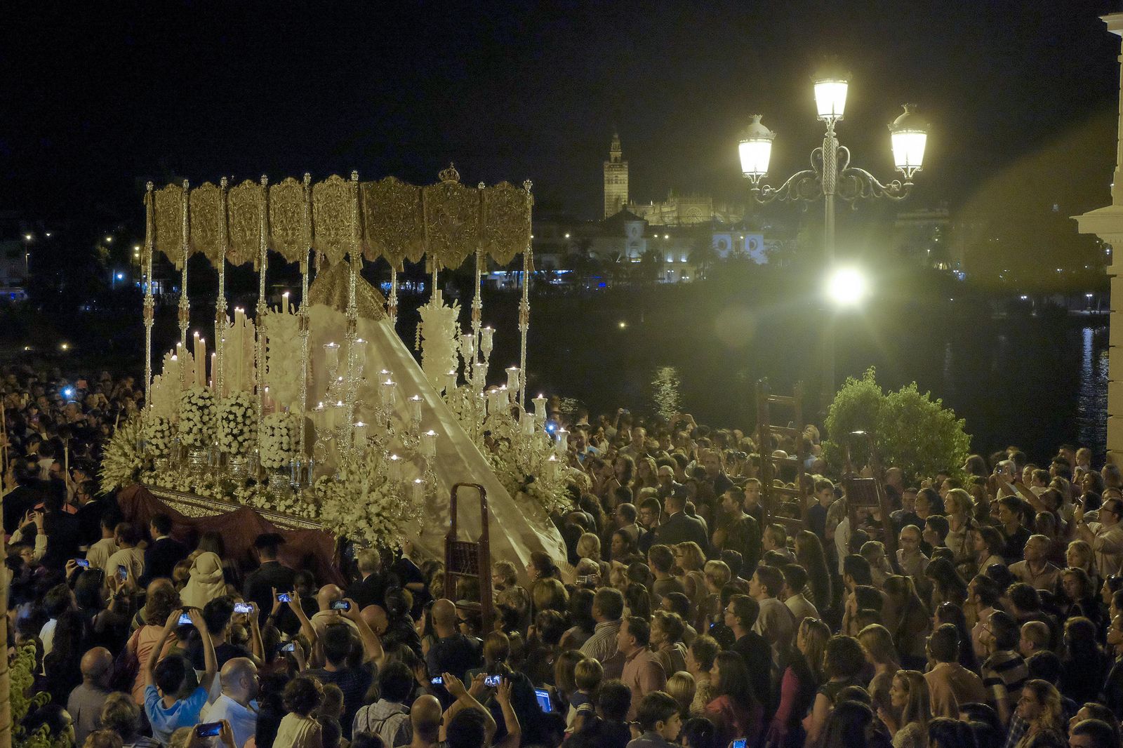 Traslado de la Virgen de la Salud de San Gonzalo a la Catedral para su coronación