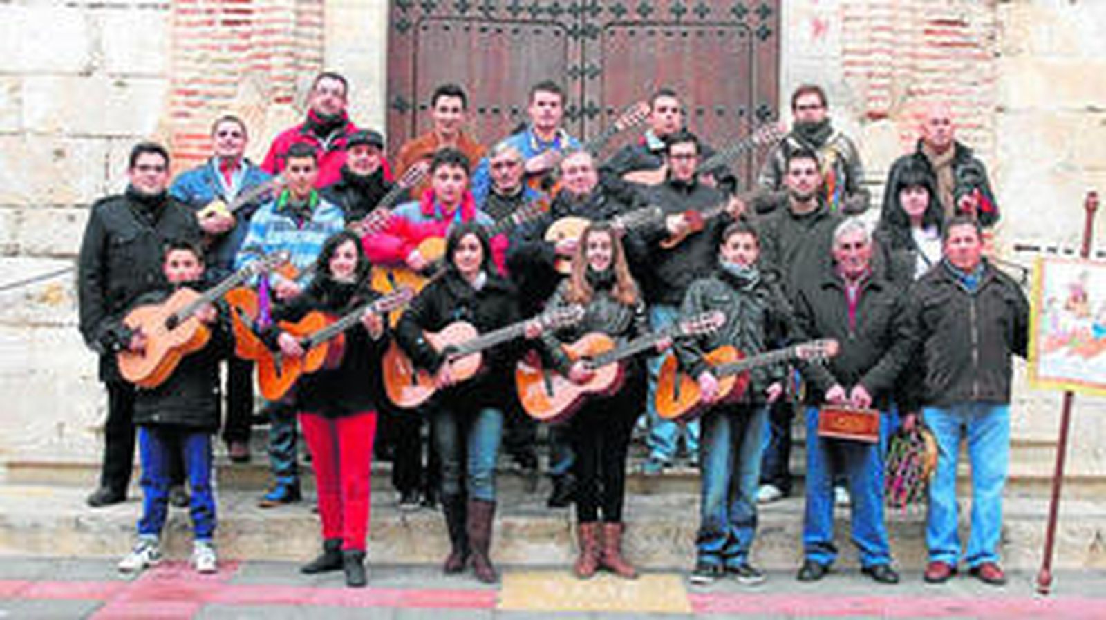 Miembros de la Cuadrilla de Ánimas que han grabado el nuevo disco.