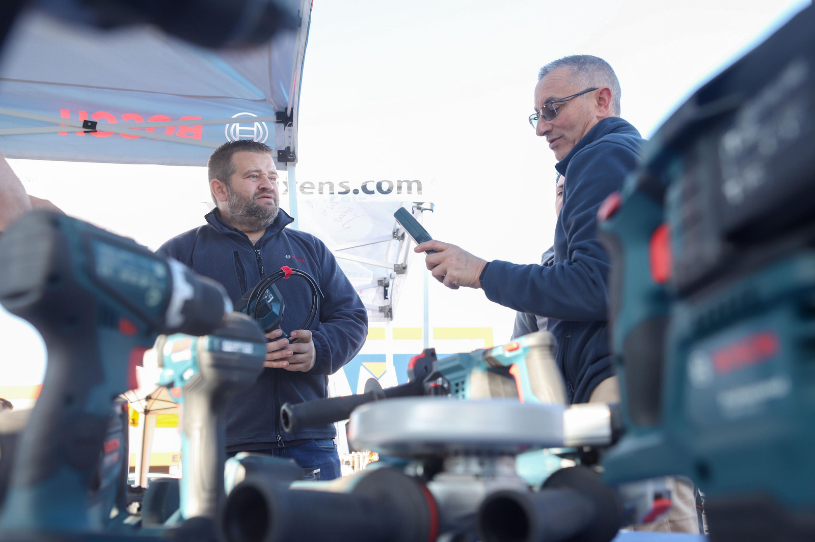 Imágenes del evento para profesionales y presentación del nuevo catálogo de Obramat