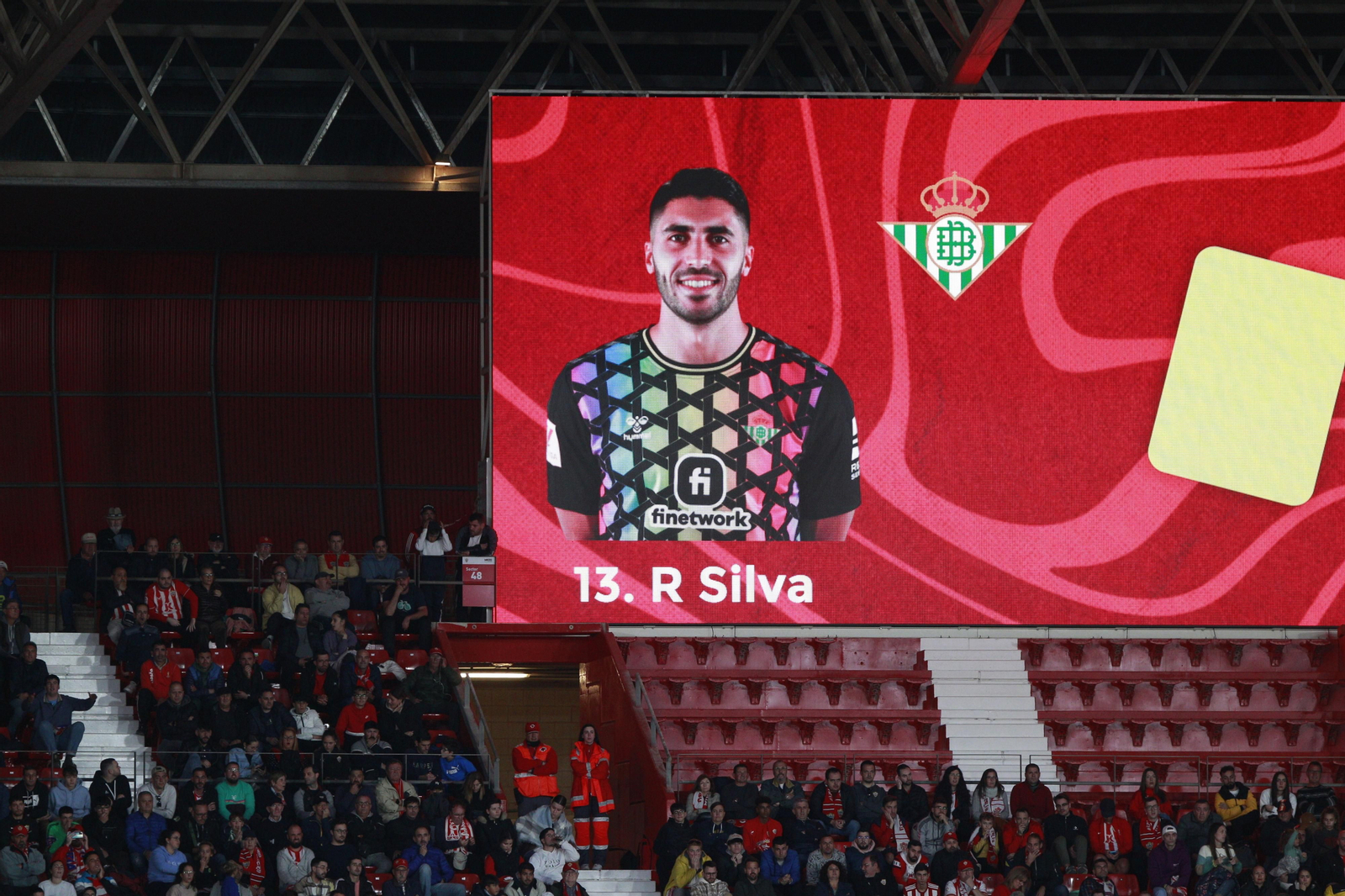 Imágenes del partido de fútbol U.D. Almería-Real Betis Balompié