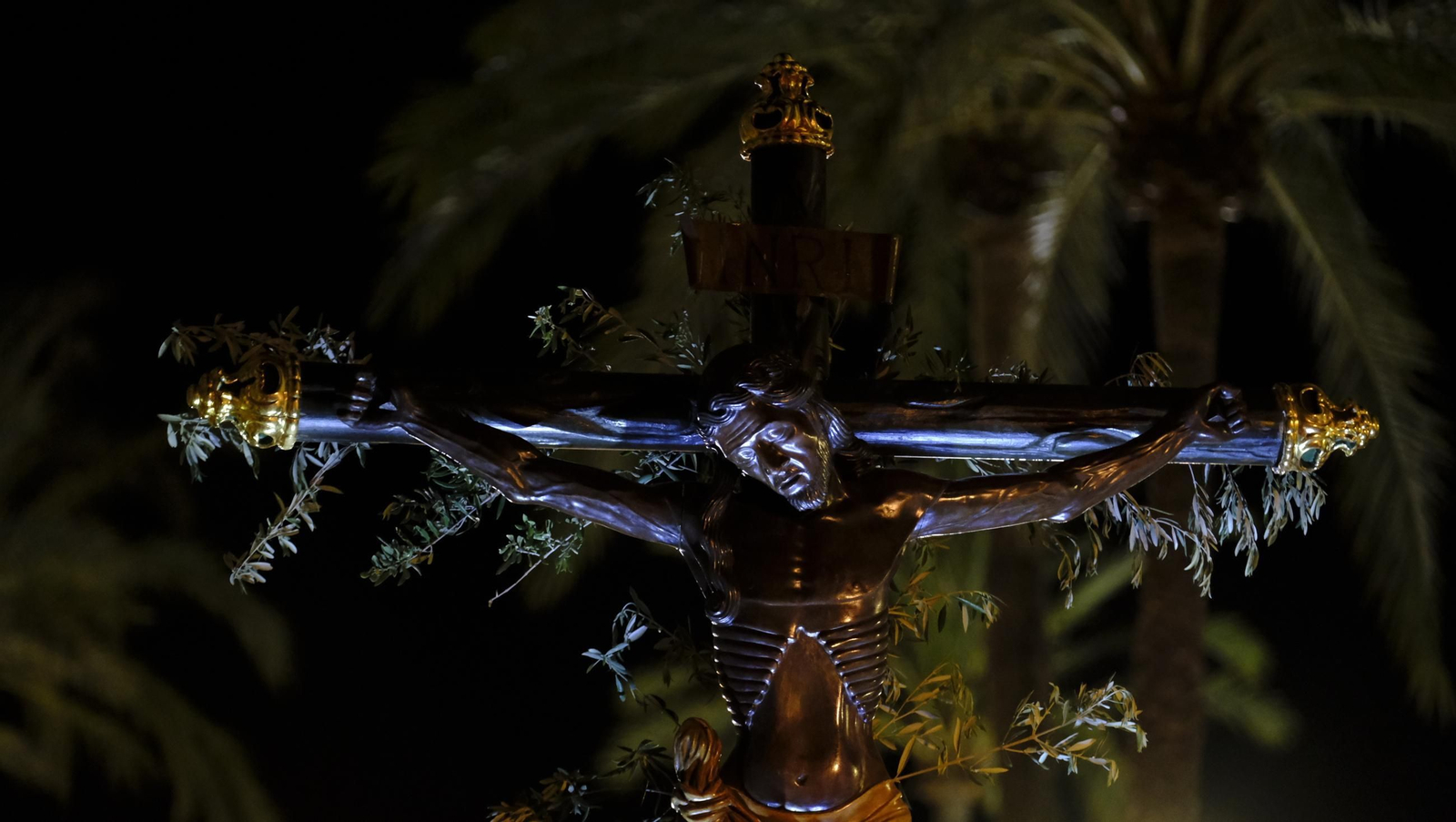 Vía Crucis del Cristo de la Escucha en la Semana Santa de Almería 2025