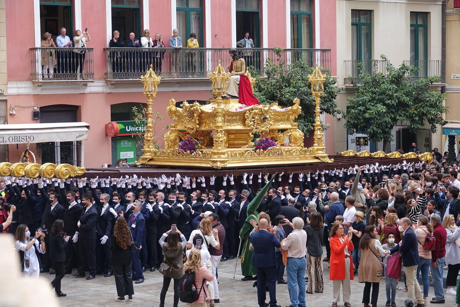 Las fotos de Estudiantes, en el Lunes Santo de Málaga