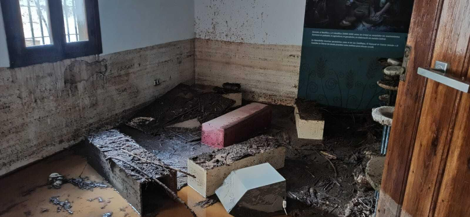 Los daños provocados por la tormenta en Almedinilla, en imágenes