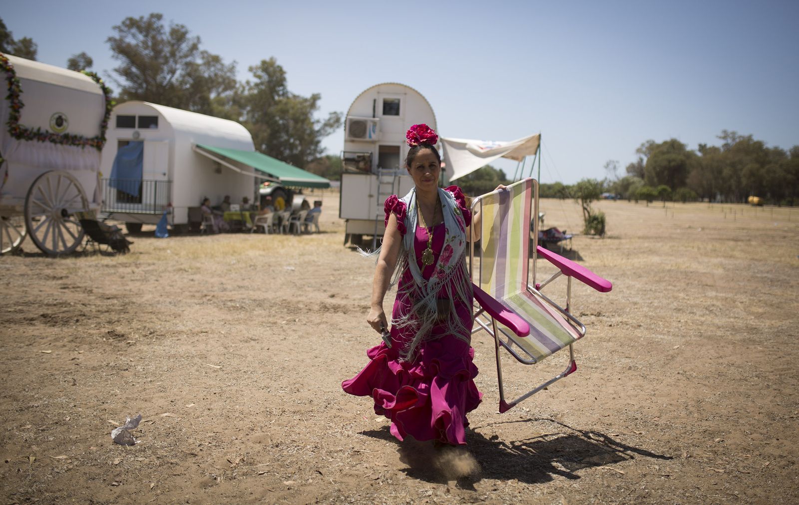 El paso de hermandades del Rocío por la Raya Real