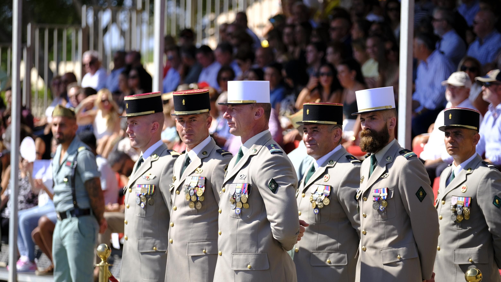 Jornada de puertas abiertas de La Legión Española en Viator