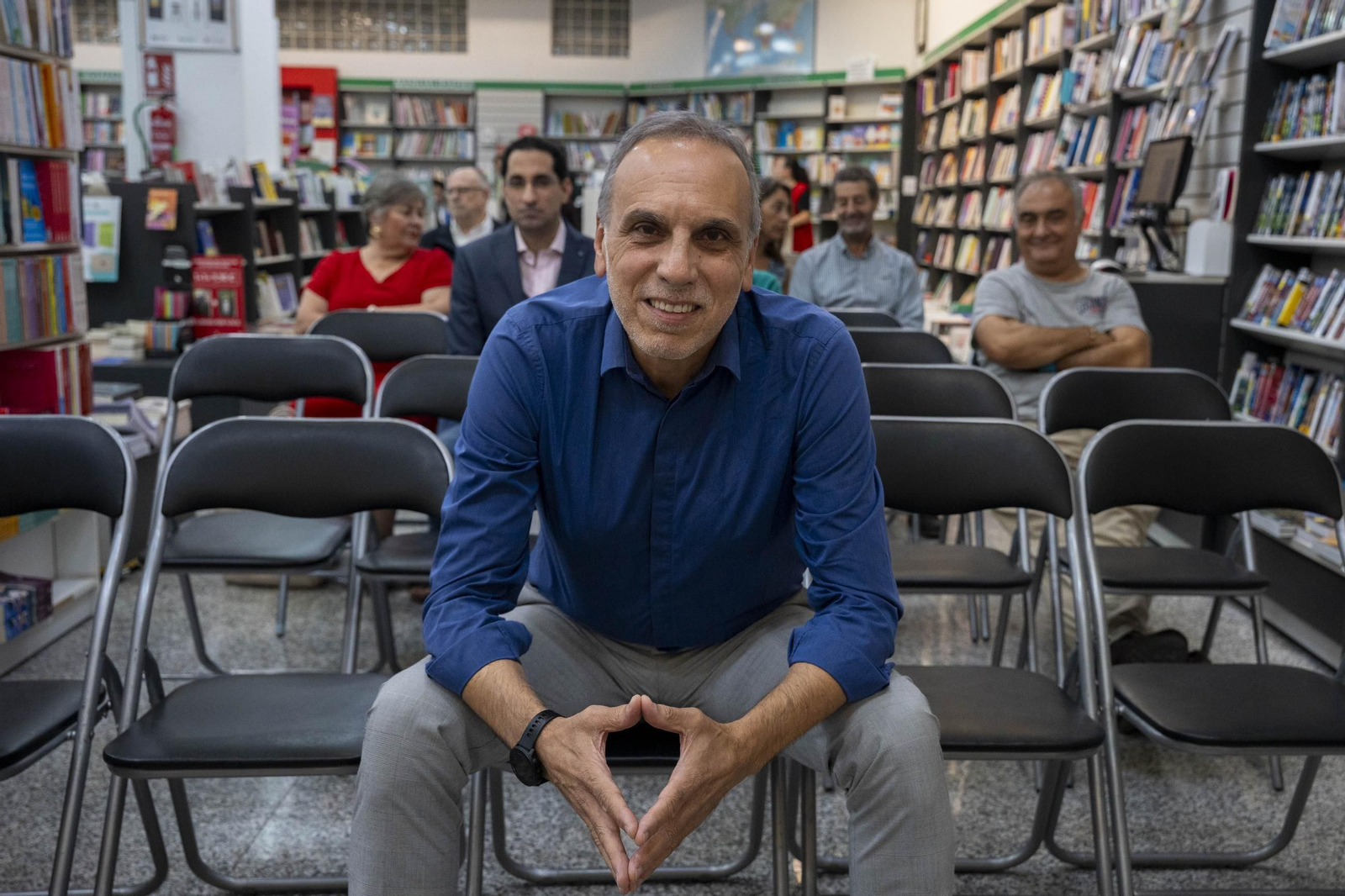 La presentación en Almería de la novela escrita por Manuel Hurtado, en imágenes