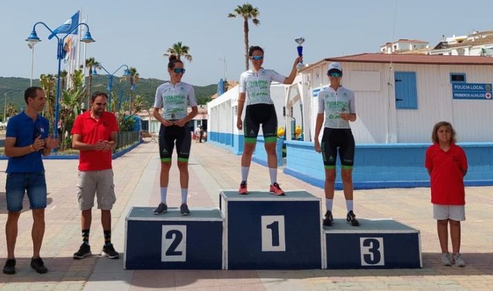 El podio femenino de la prueba, este sábado en Algecieras