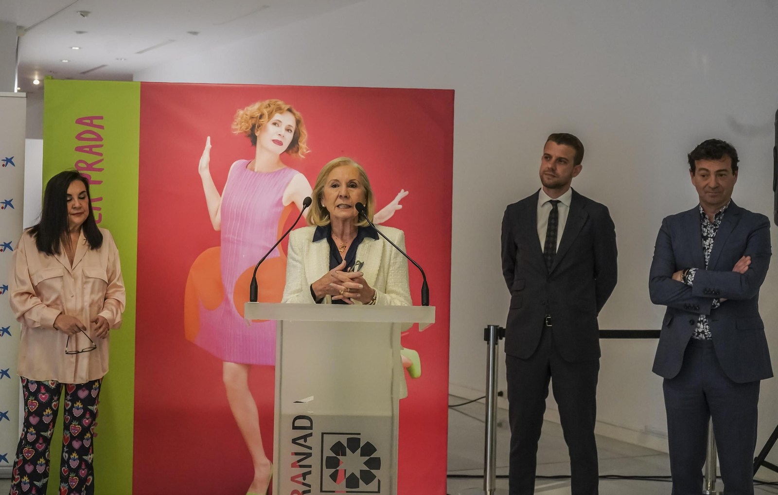 Agatha Ruiz de la Prada expone en Granada una retrospectiva de sus últimos 35 años de carrera, en imágenes