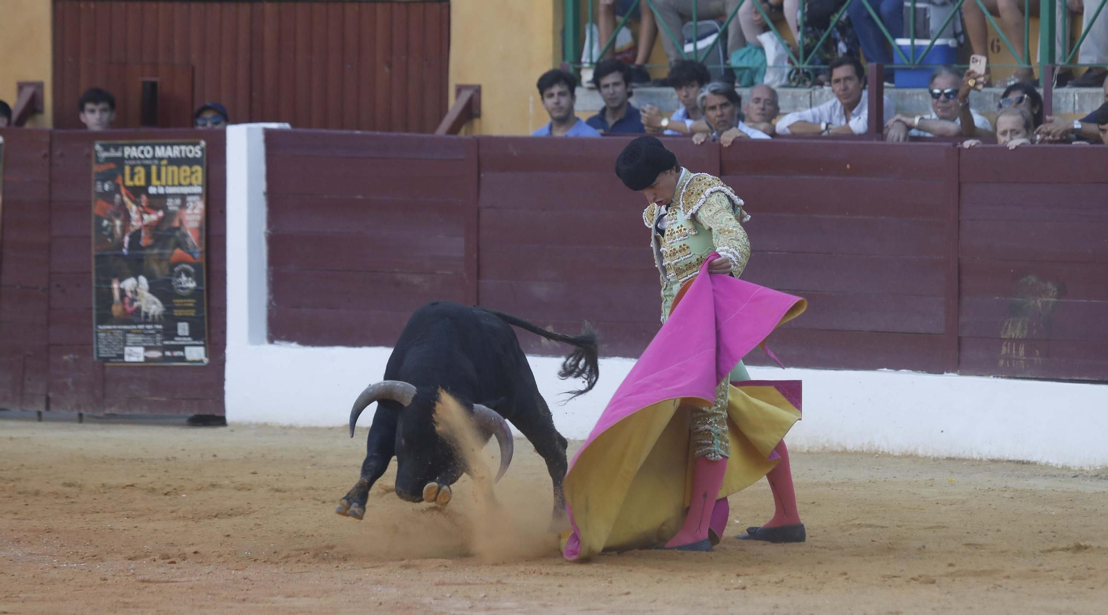 Las fotos de la primera semifinal del ciclo de novilladas de las Escuelas de Tauromaquia de Andalucía en La Línea