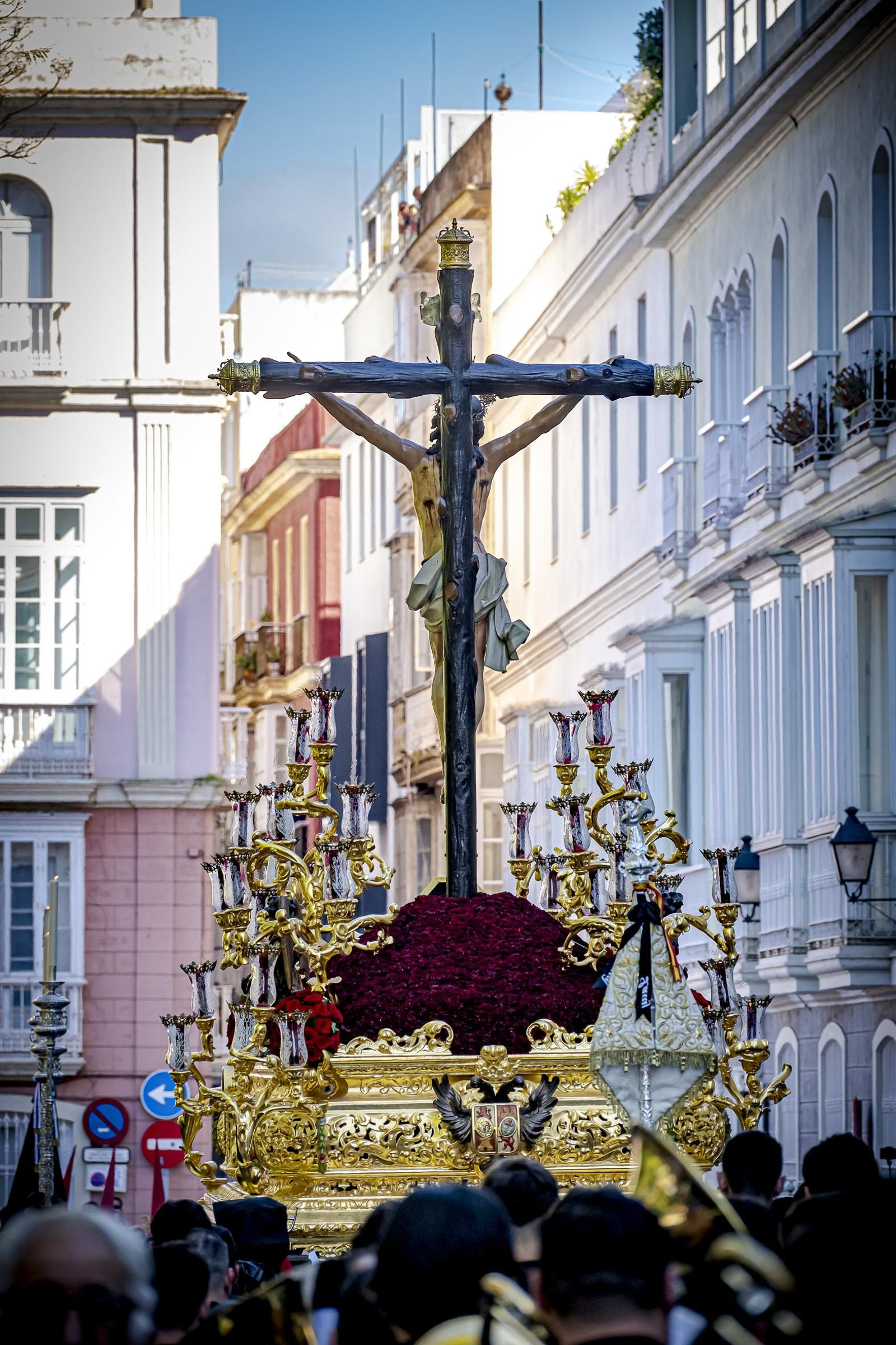 Imágenes de la salida de Expiración en la Semana Santa de Cádiz 2025 Imágenes de la salida de Expiración en la Semana Santa de Cádiz 2025