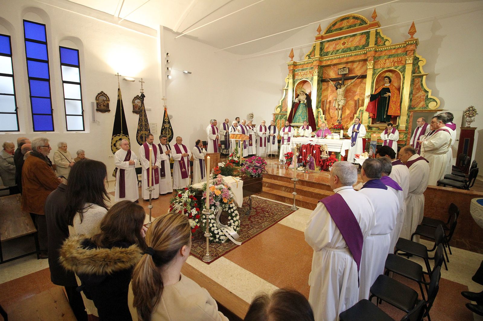La misa funeral se celebró ayer en la parroquia de los Dolores.