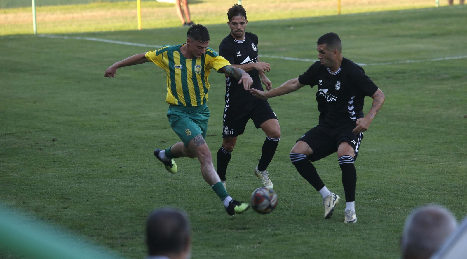 Las fotos del UD Los Barrios - Balona de pretemporada
