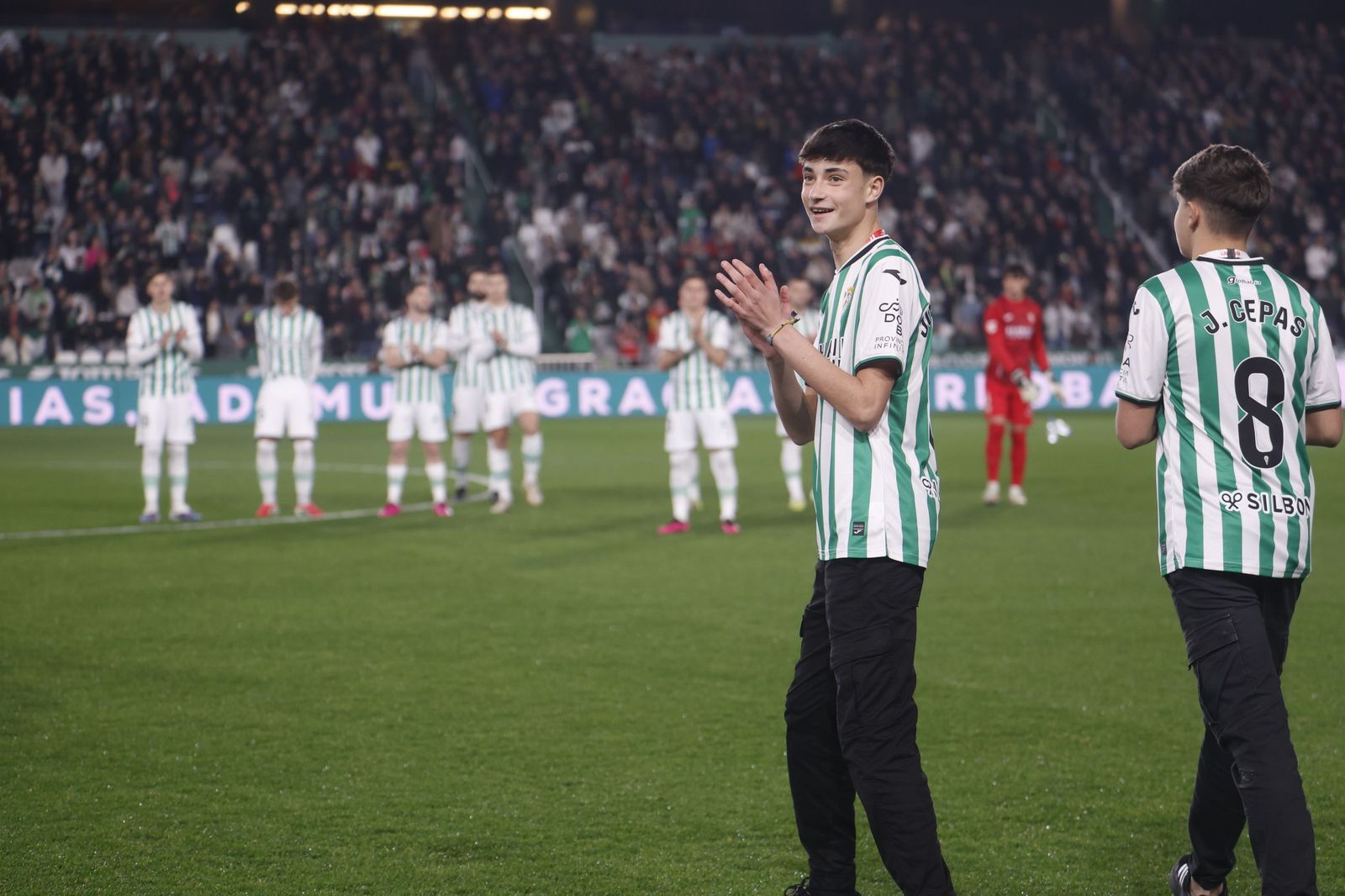 Las mejores fotos del ambiente en El Arcángel para el Córdoba CF - Valladolid