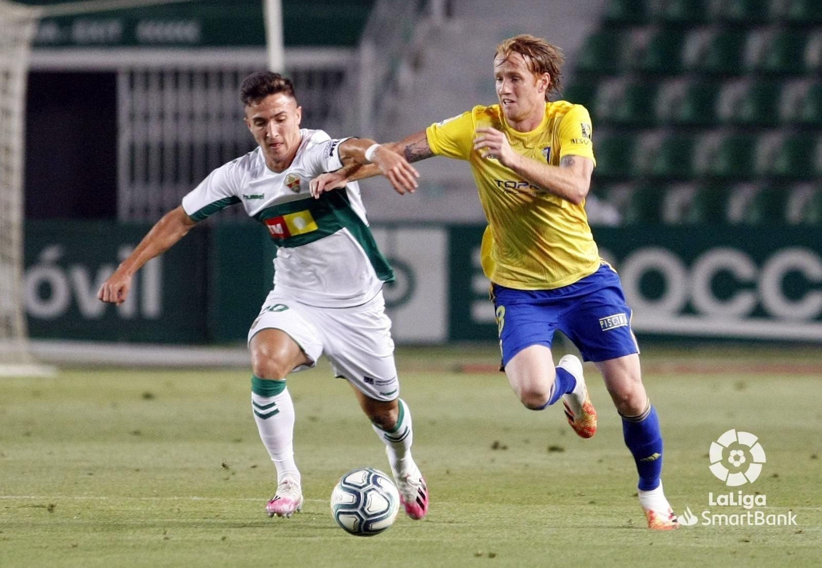 Las imágenes del Elche-Cádiz