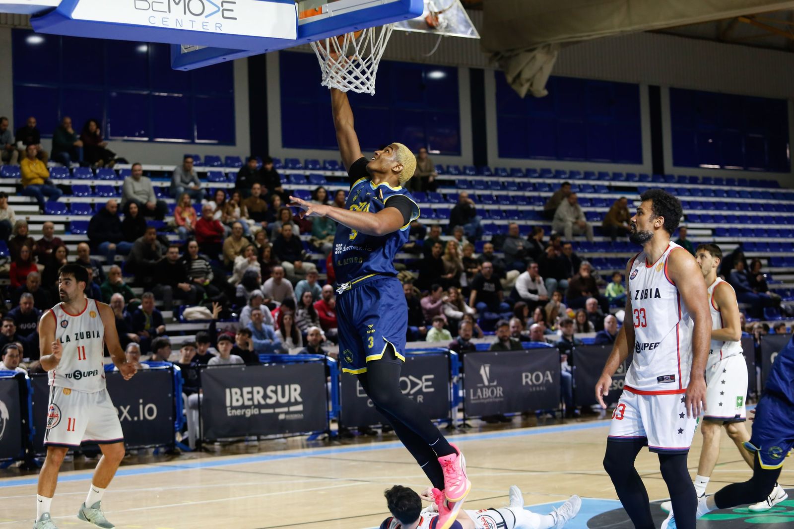 Las fotos del Club Baloncesto Algeciras - La Zubia de Tercera FEB