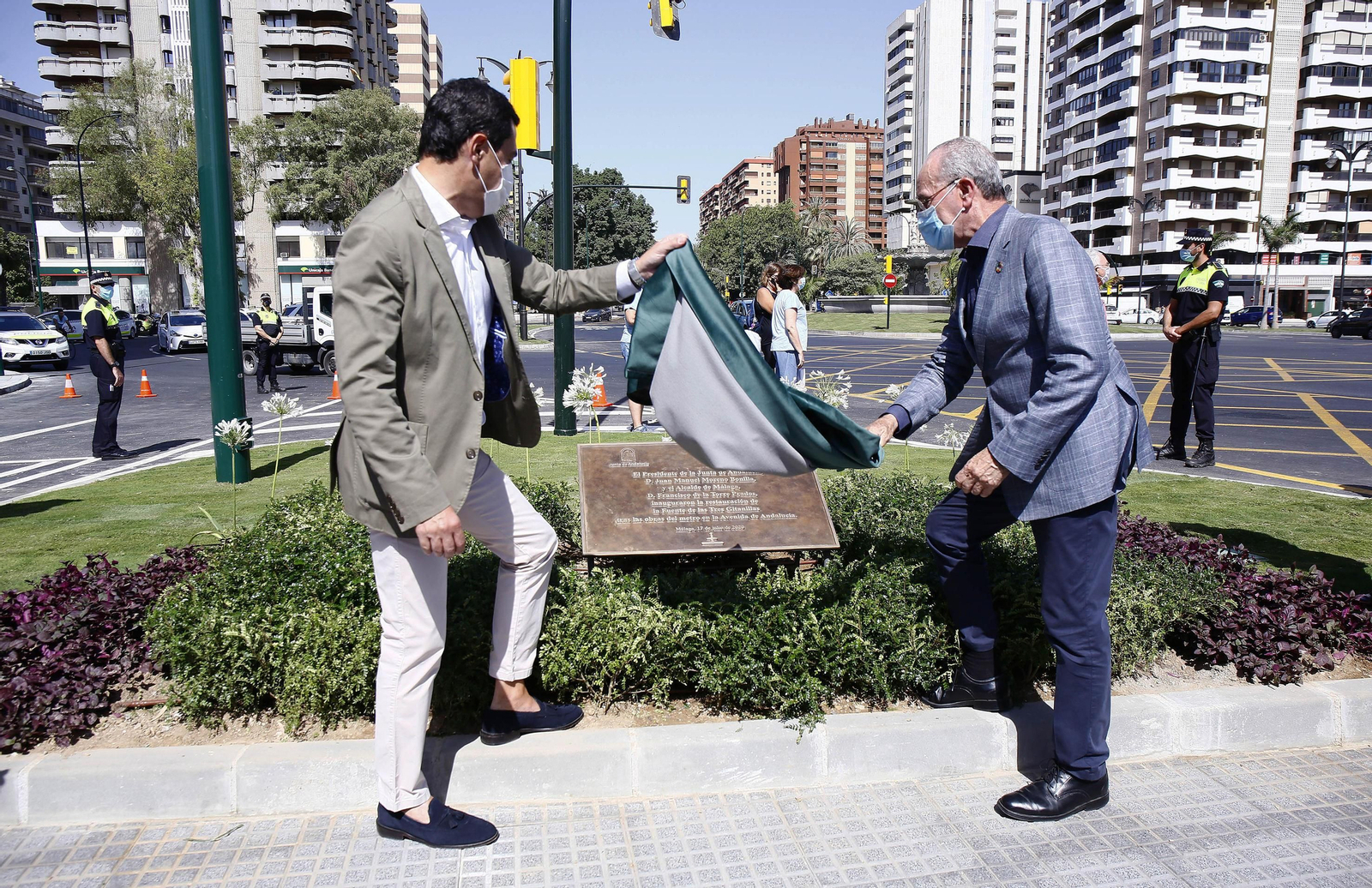 Fotos de la reinauguración de la avenida de Andalucía de Málaga, libre de obras 10 años después