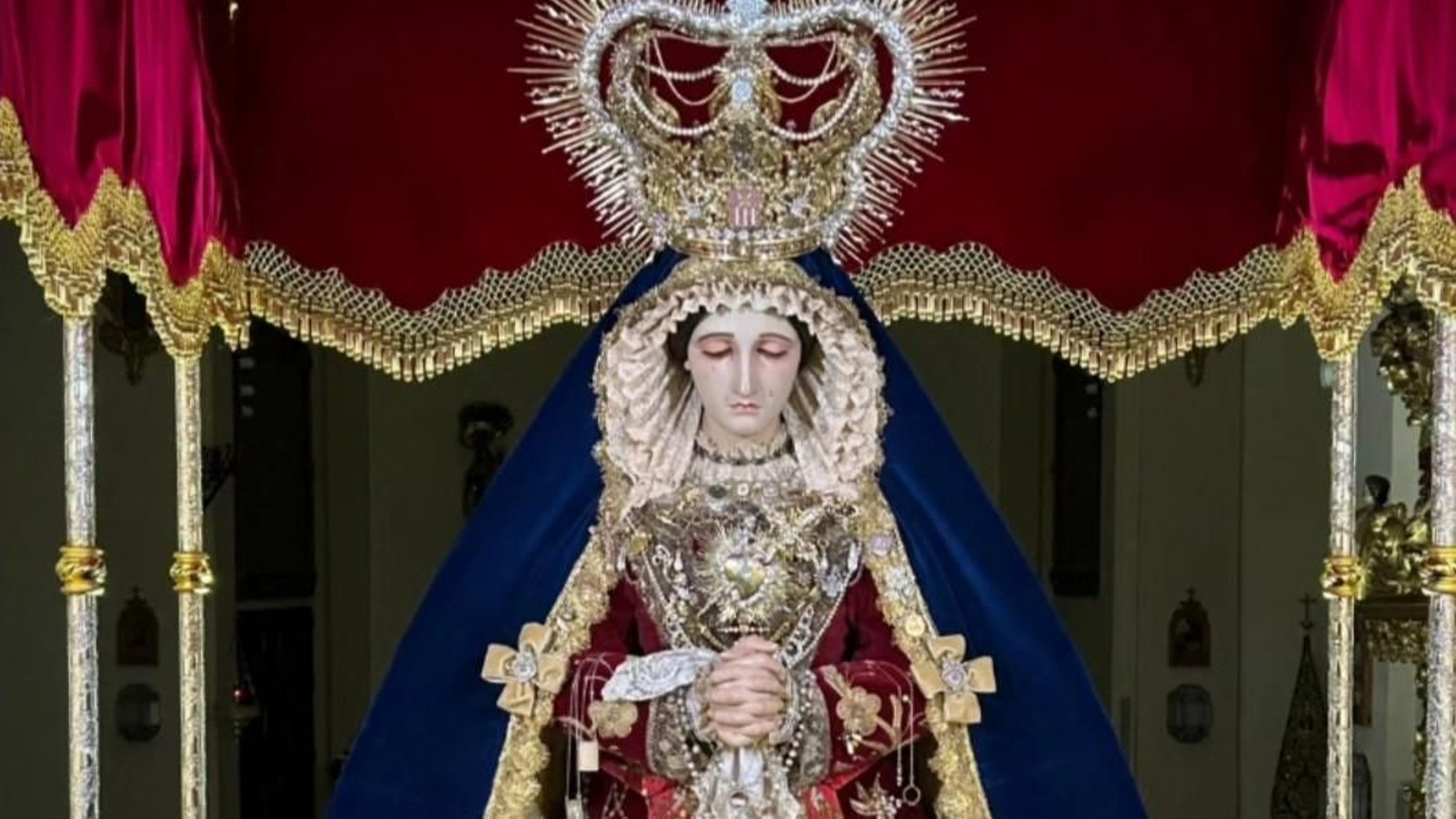 Granada bajo palio: Nuestra Señora de la Merced