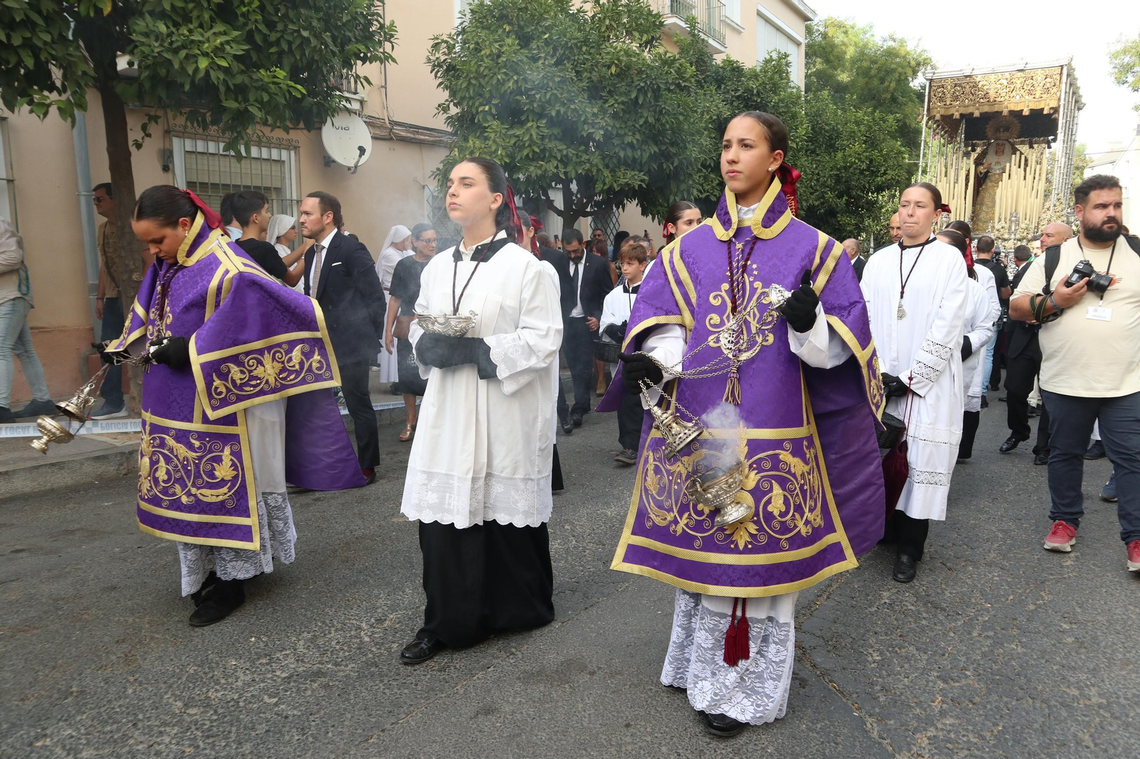 Extraordinaria de la Virgen del Valle de Huelva en imágenes