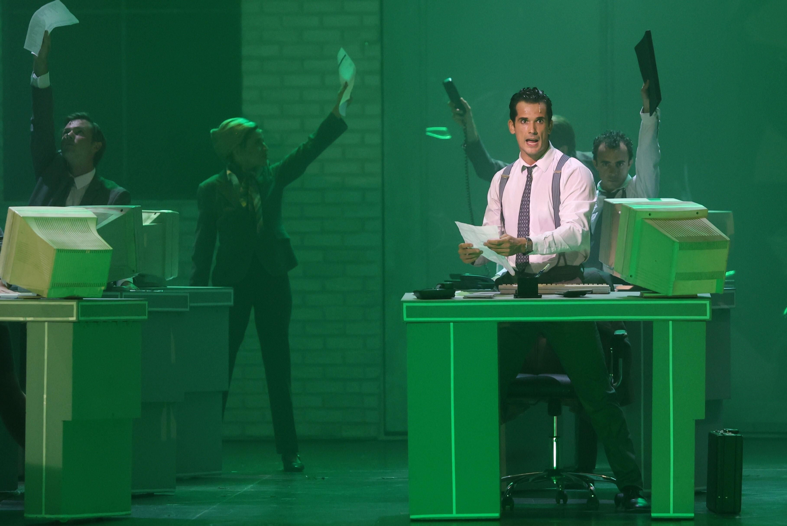 El musical de Ghost en Málaga, con David Bustamante y Ricky Merino, en fotos