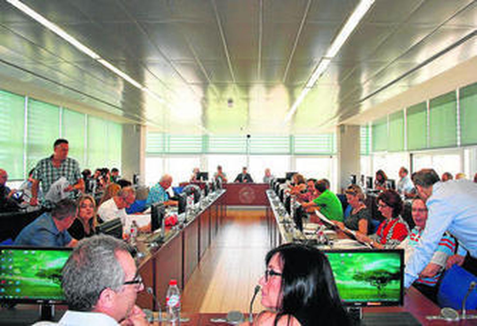 El Consejo se reunió ayer.