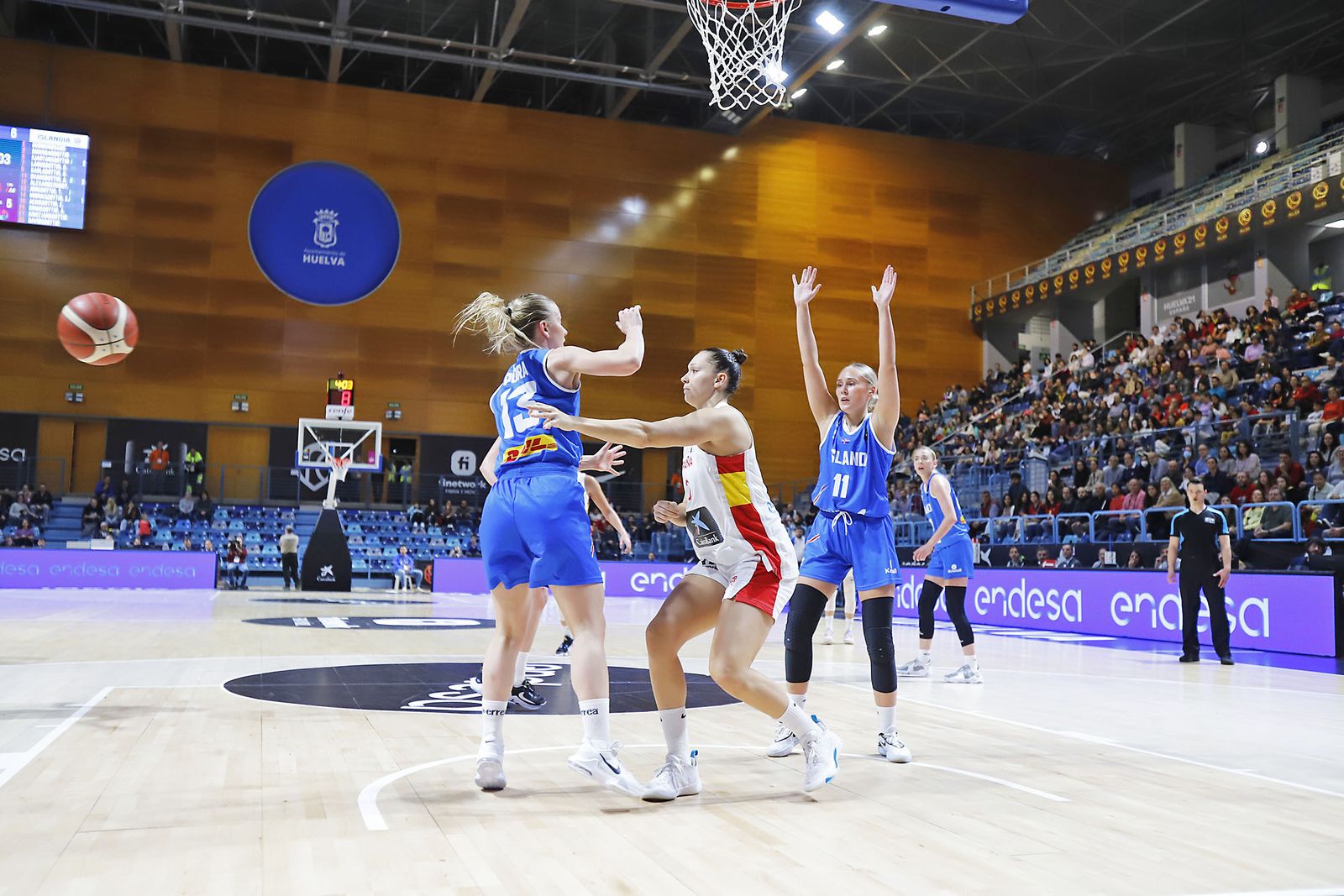 Imágenes del partido de la Selección Española femenina de baloncesto contra Islandia en Huelva