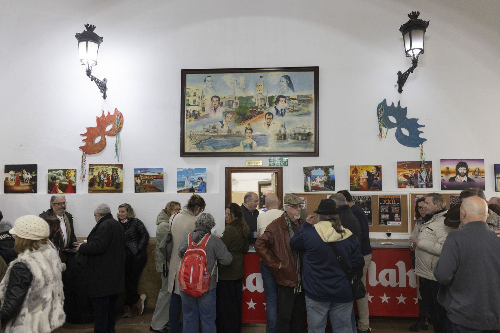 Las imágenes de la Chicharronada y la Gambada del Carnaval de Cádiz 2025