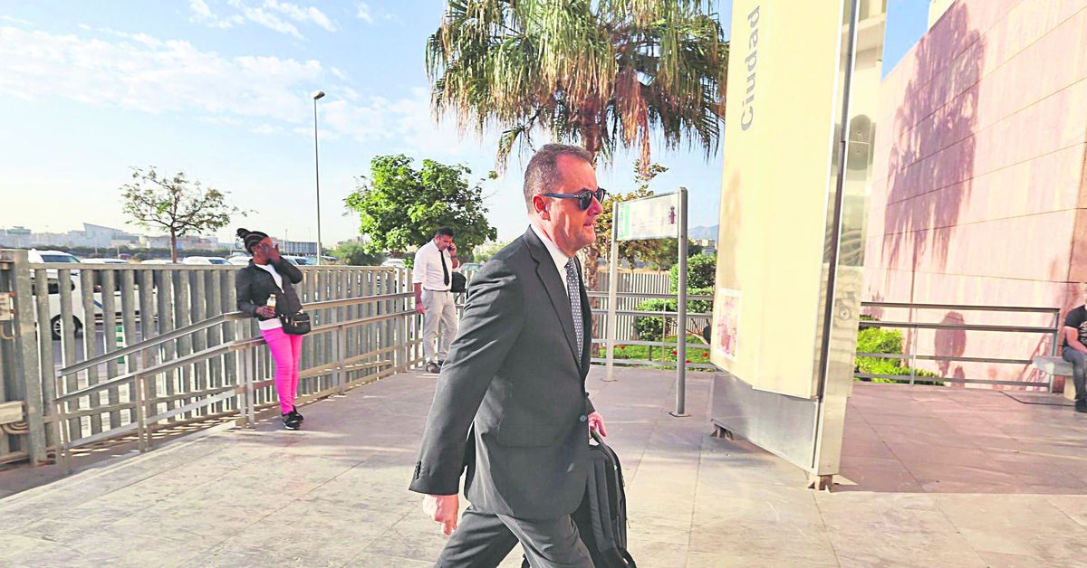 Incertidumbre en el Málaga CF por la situación de José María Muñoz