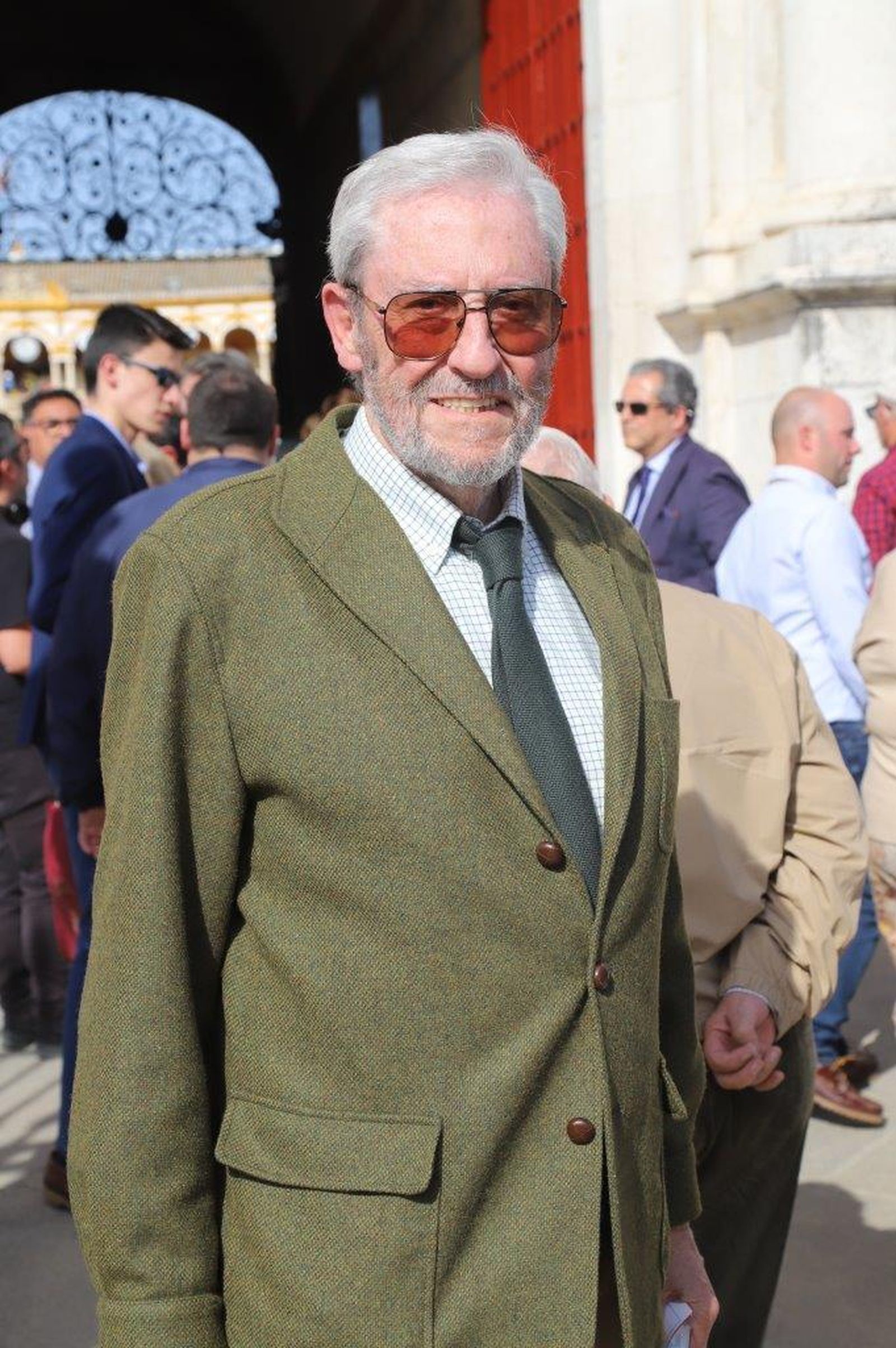 Los famosos y autoridades en los toros durante el viernes de preferia