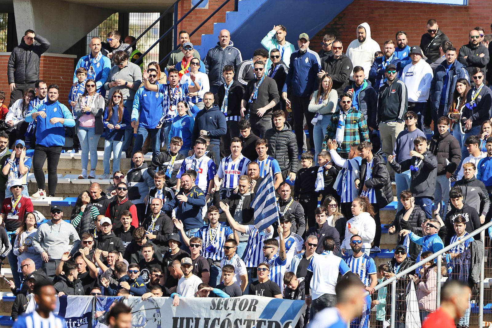 Ambiente en las gradas del Recreativo de Huelva vs AD Ceuta FC